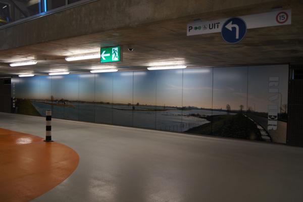 Gesublimeerde wandpanelen parkeergarage Rotterdam 2